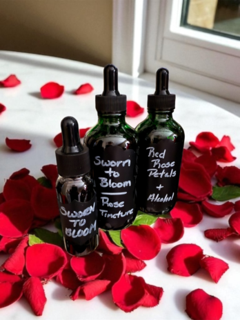 SWORN TO BLOOM TINCTURE